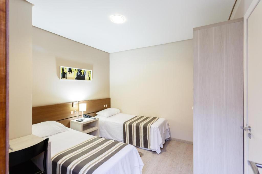 Hotel Sol By Mrhotelaria Curitiba Eksteriør bilde